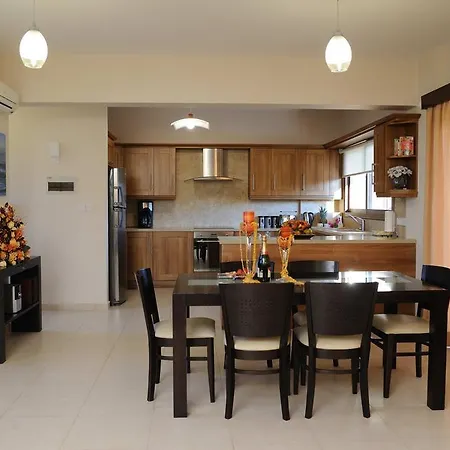 Vineland Sheromyli Villa *
