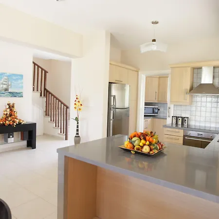 Vineland Sheromyli Villa *