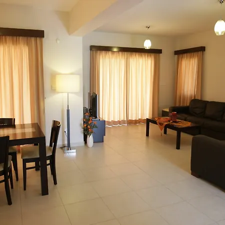 Villa Vineland Sheromyli *